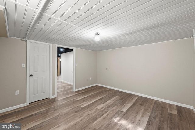 1112 HANOVER RD, York, PA 17408
