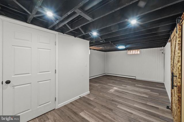 1112 HANOVER RD, York, PA 17408