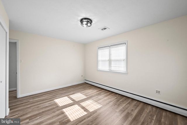 1112 HANOVER RD, York, PA 17408