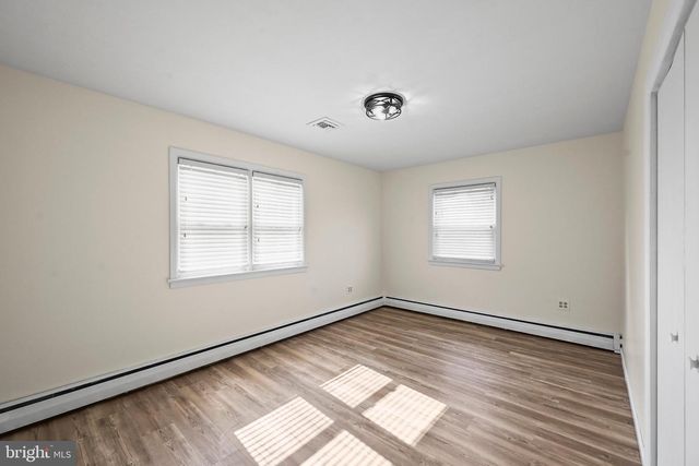 1112 HANOVER RD, York, PA 17408