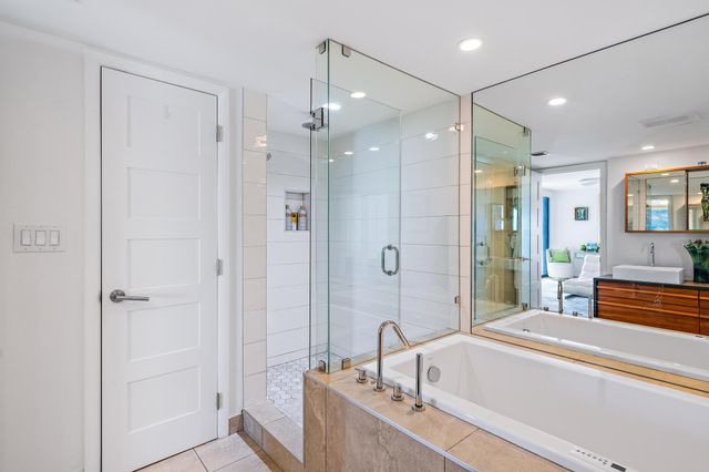 5510 N Ocean Drive 11b, Singer Island, FL 33404