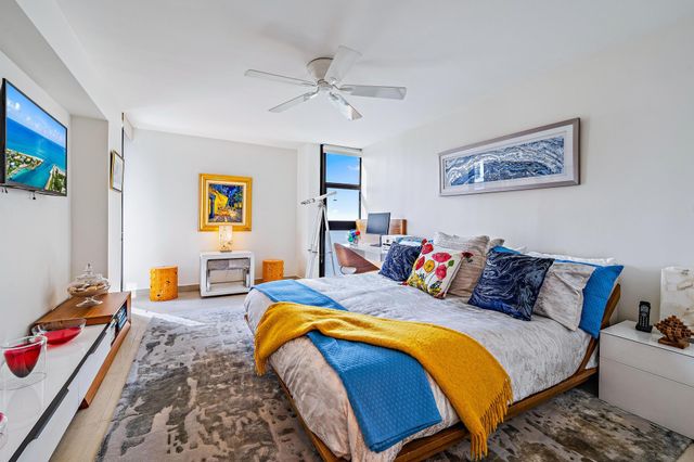 5510 N Ocean Drive 11b, Singer Island, FL 33404