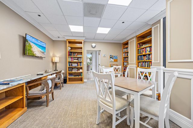 5510 N Ocean Drive 11b, Singer Island, FL 33404