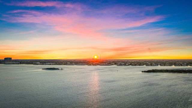 5510 N Ocean Drive 11b, Singer Island, FL 33404