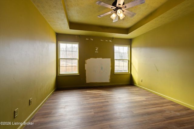 107 Greenwell, Lebanon Junction, KY 40150