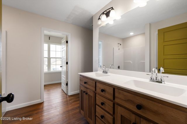 107 Greenwell, Lebanon Junction, KY 40150