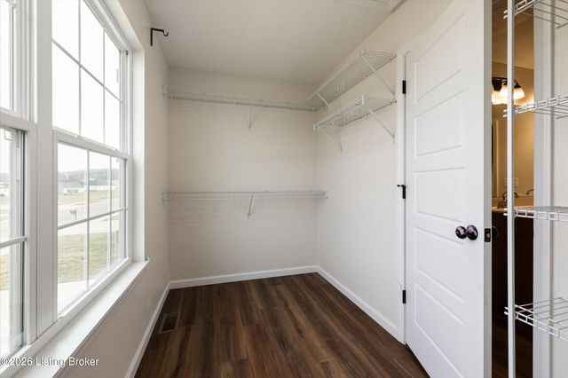 107 Greenwell, Lebanon Junction, KY 40150