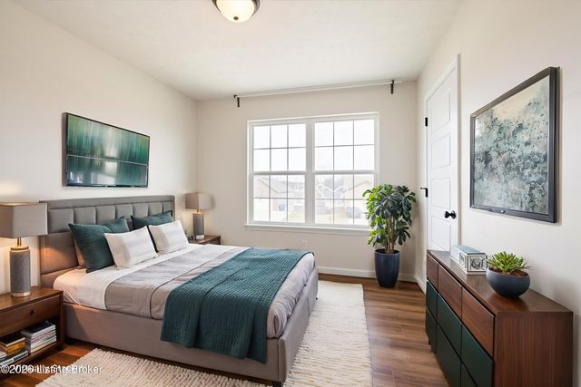 107 Greenwell, Lebanon Junction, KY 40150