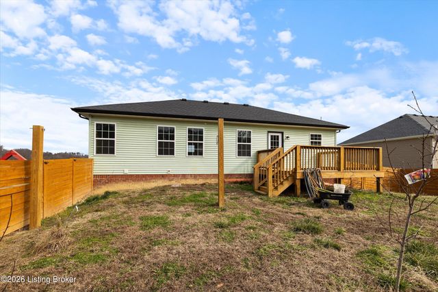 107 Greenwell, Lebanon Junction, KY 40150