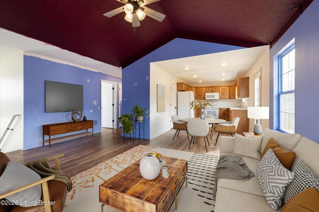 107 Greenwell, Lebanon Junction, KY 40150