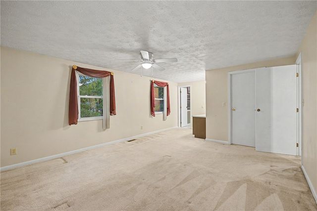 160 Caraway Drive, Springboro, OH 45066