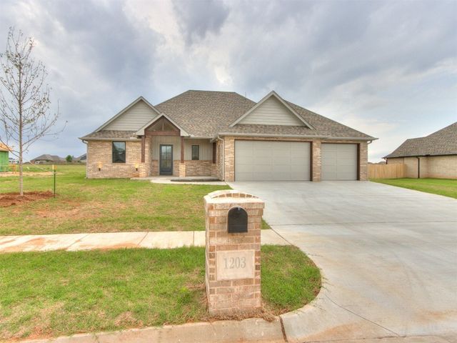 1203 Jaden Boulevard, Tuttle, OK 73089