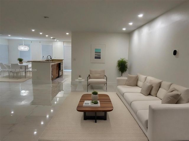 76 Isle Of Venice Drive H, Fort Lauderdale, FL 33301