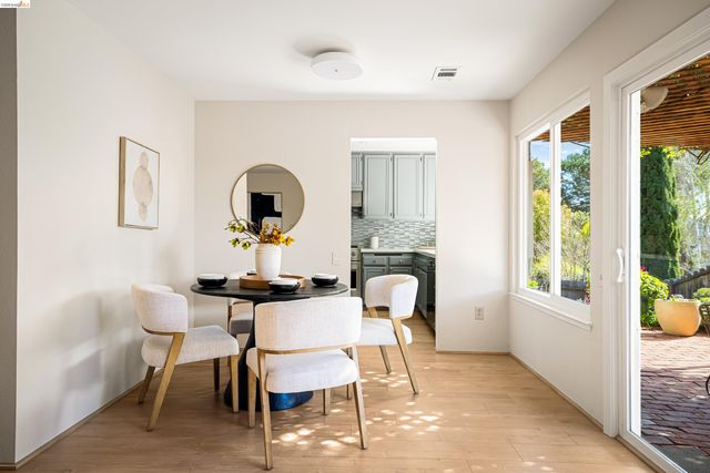 10 Clear Water Ct, Richmond, CA 94803