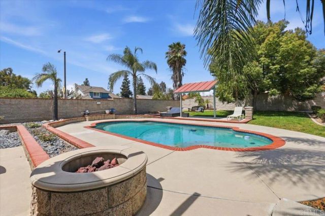 6995 Mission Grove Parkway North, Riverside, CA 92506