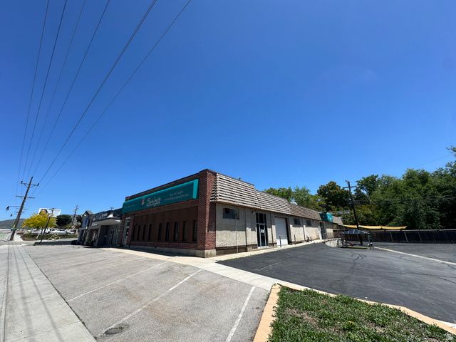 2827 S 2300 E, Millcreek, UT 84109