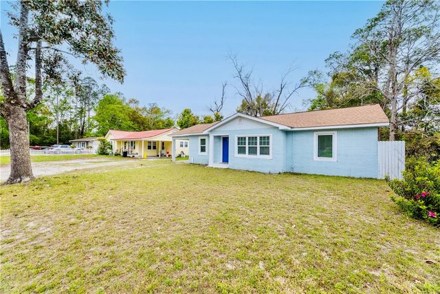 619 Oakwood Ave, Waycross, GA 31501