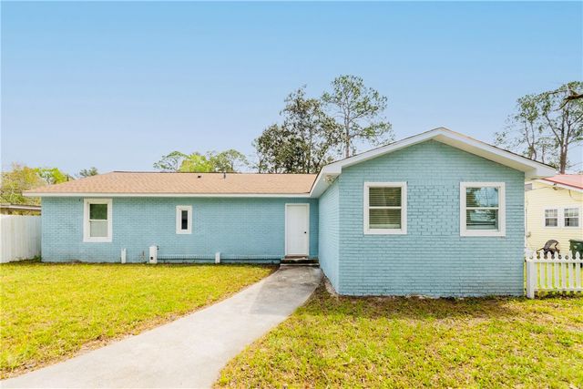 619 Oakwood Ave, Waycross, GA 31501