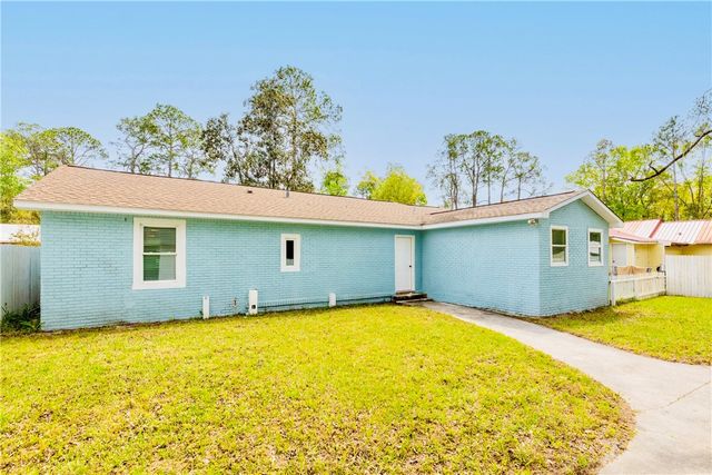 619 Oakwood Ave, Waycross, GA 31501