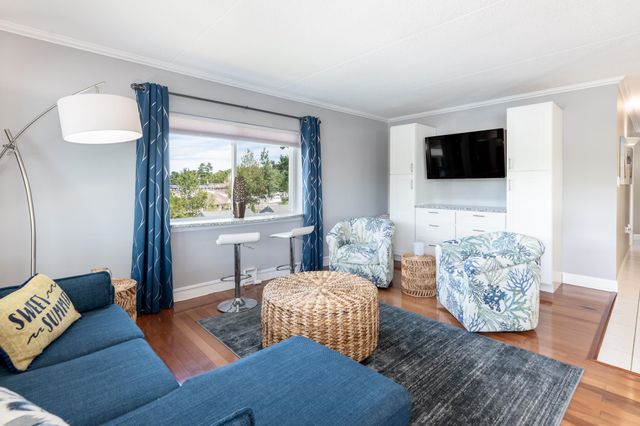 1152 Weirs Blvd Unit 7, Laconia, NH 03246