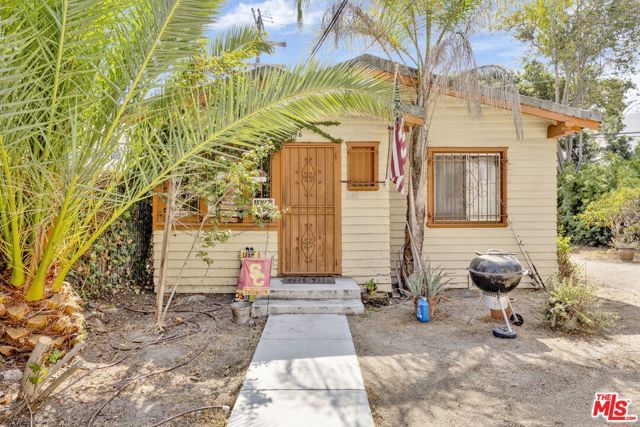 1166 W 39th Place, Los Angeles, CA 90037