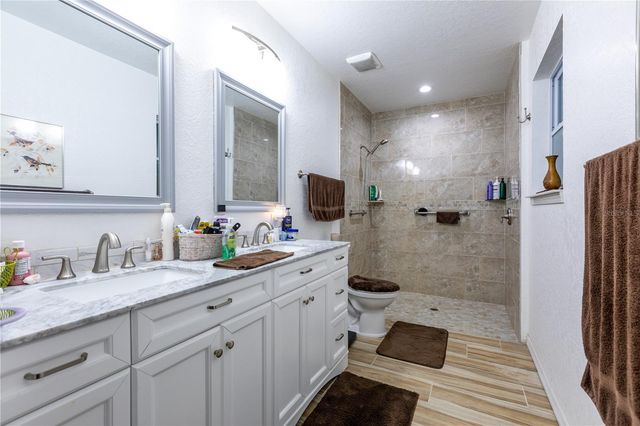 402 SE 709 STREET, Old Town, FL 32680