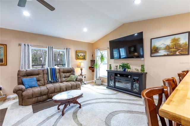 402 SE 709 STREET, Old Town, FL 32680