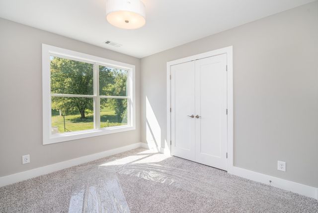 412 Harsh Ln, Castalian Springs, TN 37031