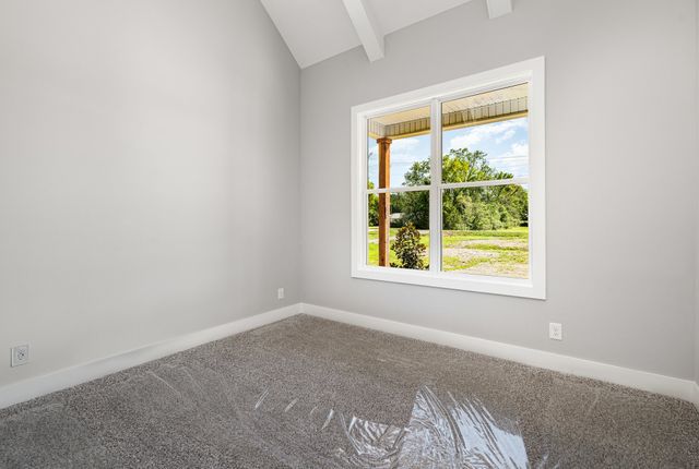 412 Harsh Ln, Castalian Springs, TN 37031