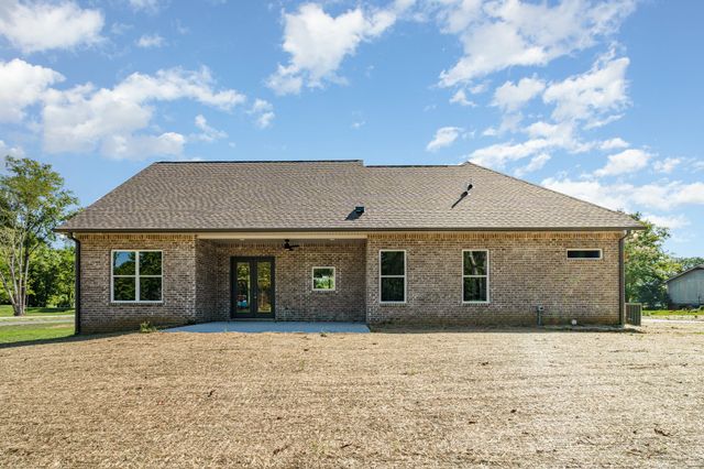 412 Harsh Ln, Castalian Springs, TN 37031