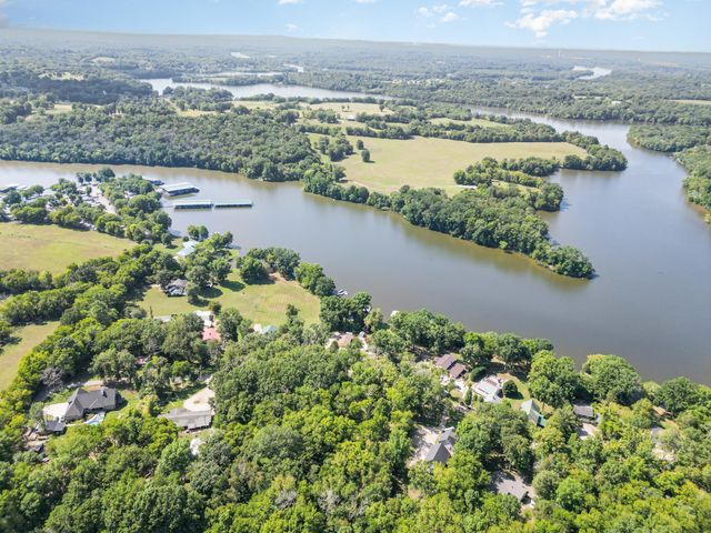 412 Harsh Ln, Castalian Springs, TN 37031