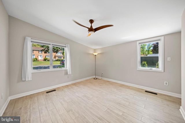 7113 CAROL LN, Falls Church, VA 22042