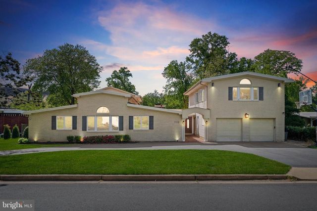 7113 CAROL LN, Falls Church, VA 22042