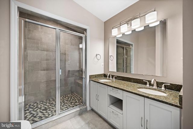 7113 CAROL LN, Falls Church, VA 22042