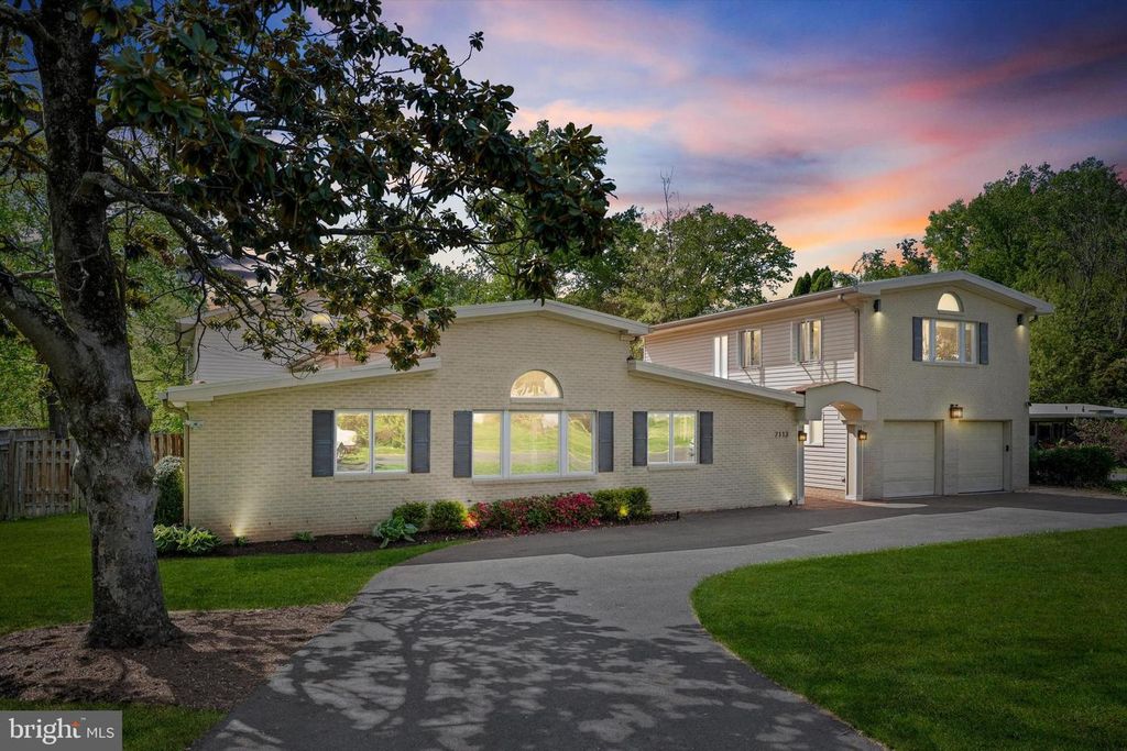 7113 CAROL LN, Falls Church, VA 22042