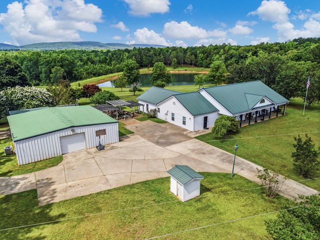 1766 Ll Revell Road, Manchester, GA 31816