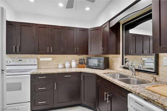 1189 6th LN N, Naples, FL 34102