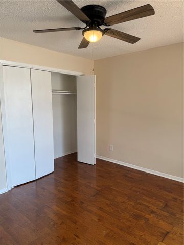 2010 Westkendal Lane, Arlington, TX 76015