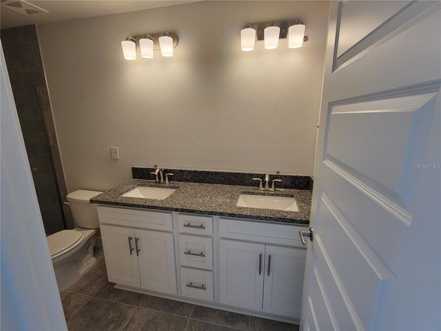 9443 HIGHLAND HILLS DR STREET, Hudson, FL 34667