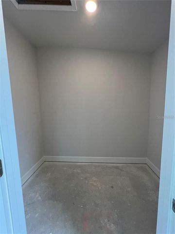 9443 HIGHLAND HILLS DR STREET, Hudson, FL 34667