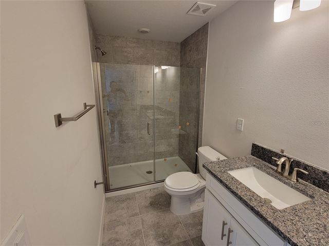 9443 HIGHLAND HILLS DR STREET, Hudson, FL 34667