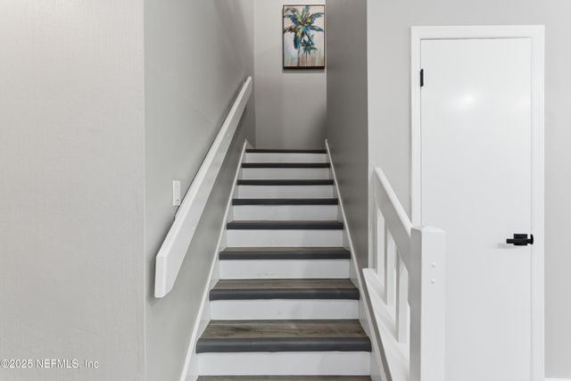 5664 BRYNER Drive, Jacksonville, FL 32244