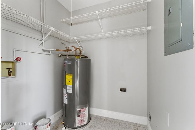 5664 BRYNER Drive, Jacksonville, FL 32244