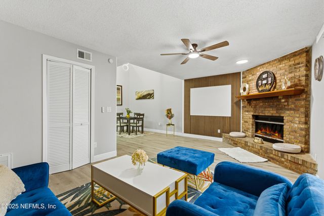 5664 BRYNER Drive, Jacksonville, FL 32244