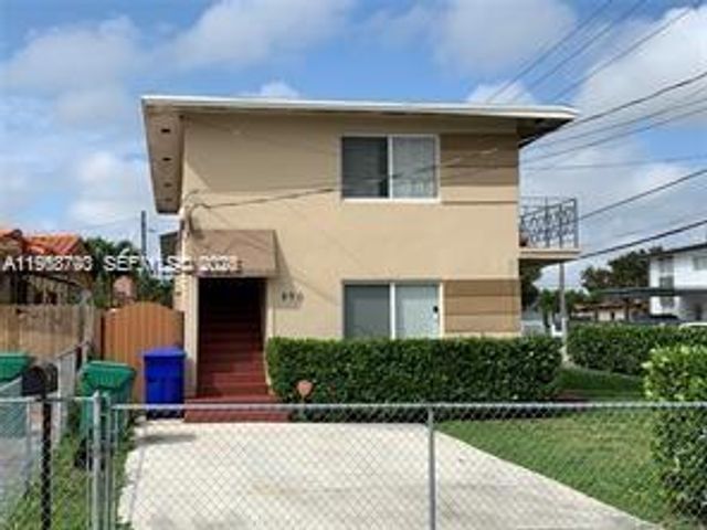 890 NW 22nd Ct 890, Miami, FL 33125