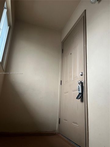 890 NW 22nd Ct 890, Miami, FL 33125