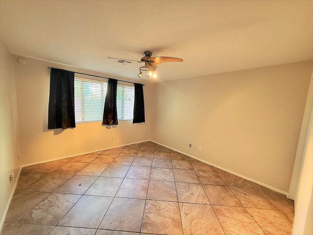 1320 S McKemy Street, Tempe, AZ 85281