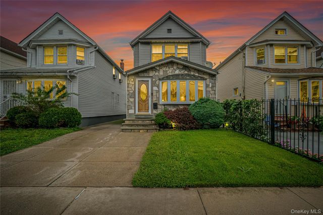 9423 209th Street, Queens Village, NY 11428