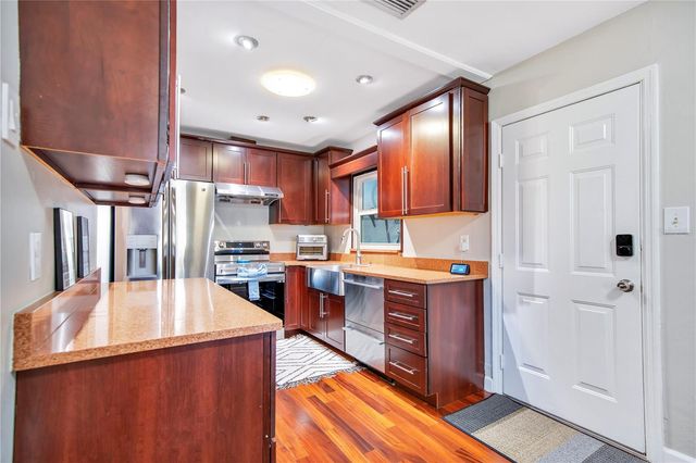 1614 CURRY FORD ROAD, Orlando, FL 32806