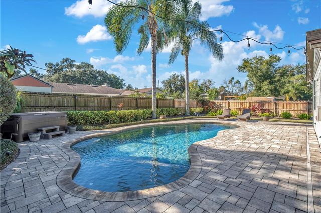 1614 CURRY FORD ROAD, Orlando, FL 32806